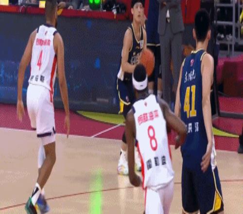 巴萨火力全,次射门,球入账,米兰体育官网,MILAN,Sports,足球直播,篮球赛事,体育高清,NBA直播