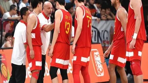 中国羽毛球亚团赛男双逆转日队五小时激战，勇夺冠军晋级决赛